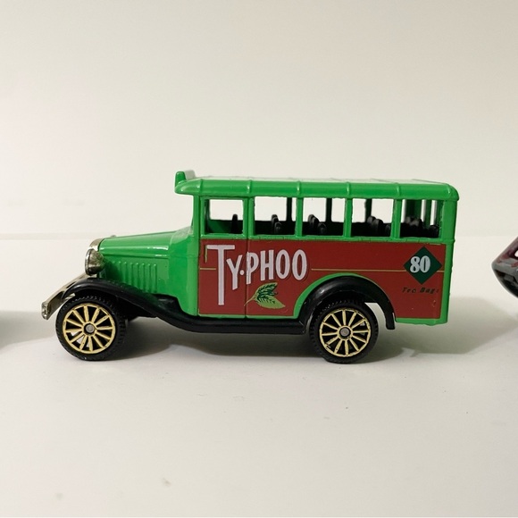 Lot of 3 Corgi Cars Juniors Racing Porsche Wigwam Van Camper Bedford Typhoo Bus - Picture 10 of 14